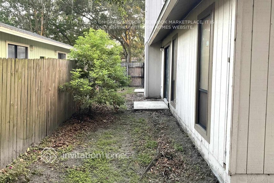 Building Photo - 1794 Weston Dr