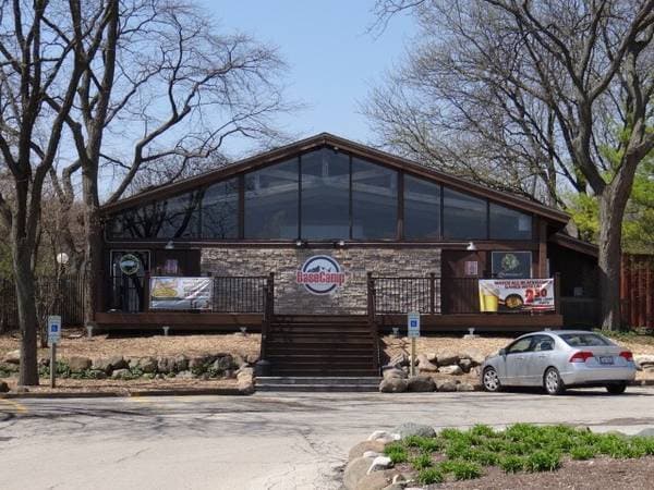 Building Photo - 6000 Oakwood Dr