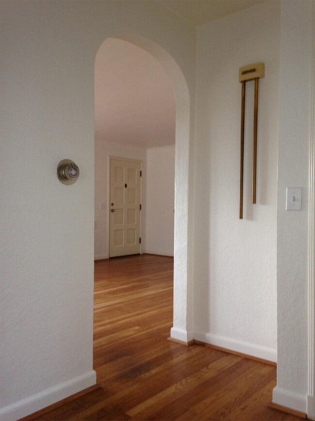 Building Photo - 4026 45th Ave SW
