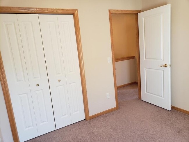 Building Photo - 9473 Eagle Nest Ln