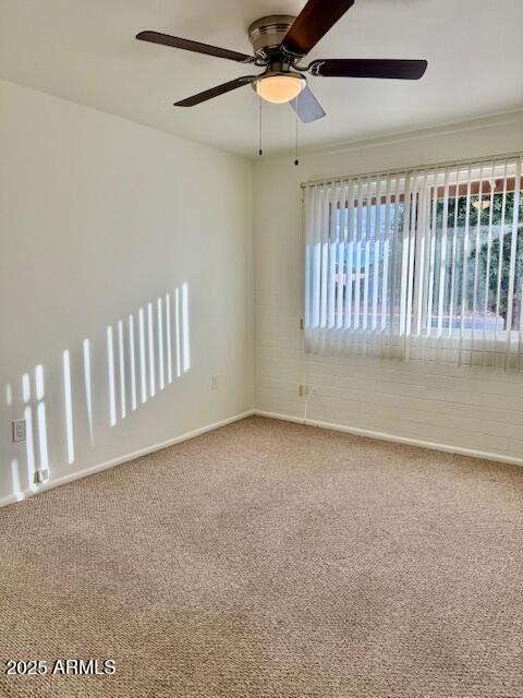 Building Photo - 10236 W Pinehurst Dr