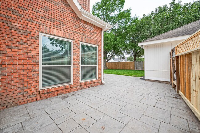Building Photo - 3406 Mesquite Dr