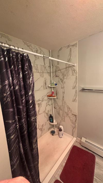 Building Photo - 39 Aldine St