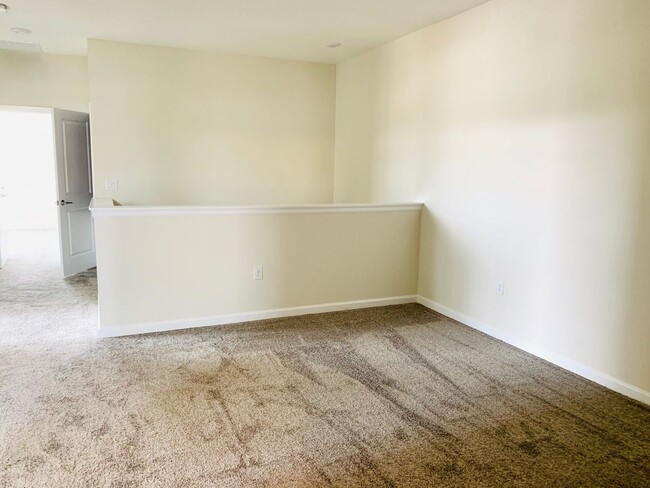 Building Photo - ChampionsGate Townhome for Rent