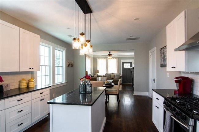 Building Photo - 680 McDonough Blvd SE