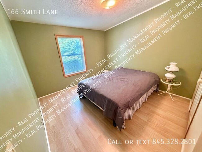 Building Photo - 166 Smith Ln