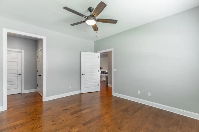 Building Photo - 3495 Travertine Ln
