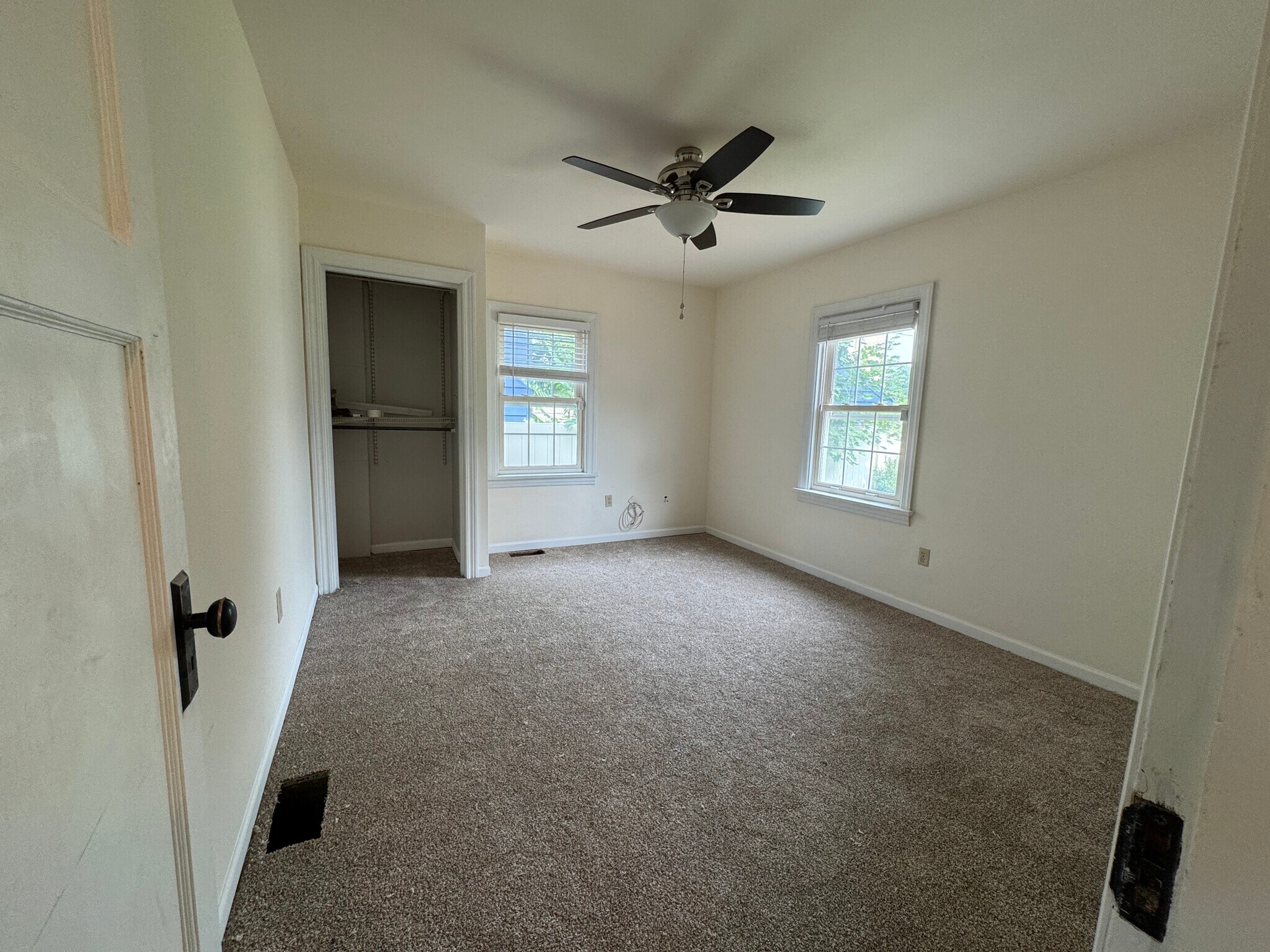 Main Floor Master Bedroom - 1048 Wilmington Ave