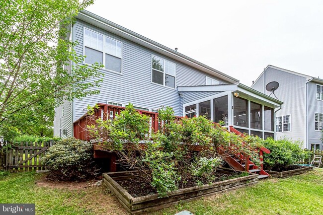 Building Photo - 26161 Rachel Hill Dr