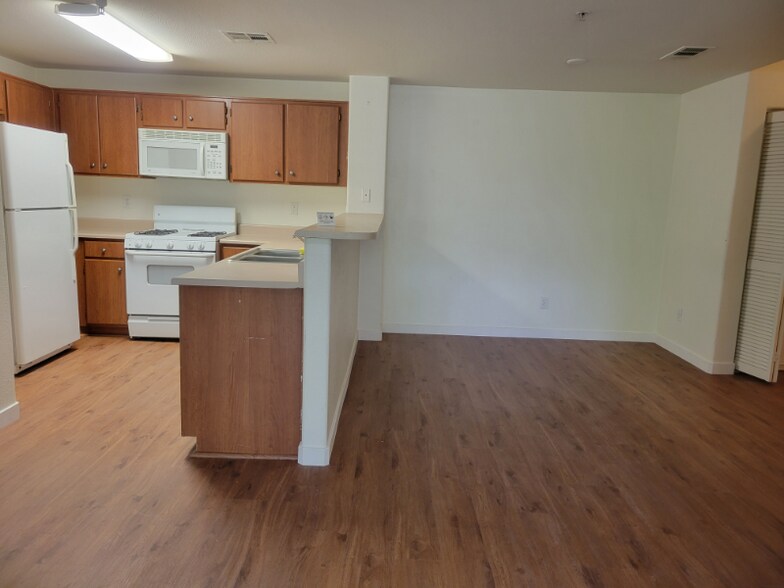 Building Photo - 44734 Adam Ln