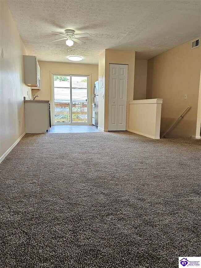 Building Photo - 2841 Frontier Ct