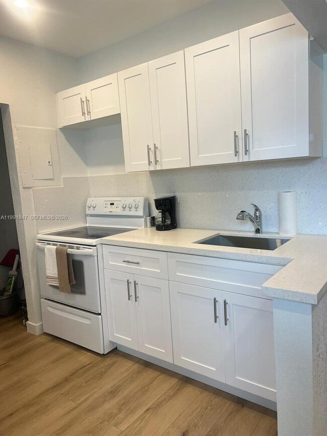 Building Photo - 2315 Taylor St