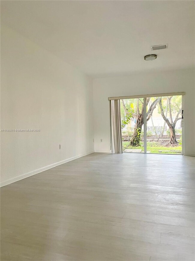 Building Photo - 7923 Tuscany Ct