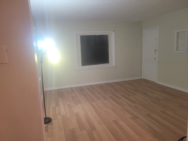 Building Photo - 1005 Garfield Ave