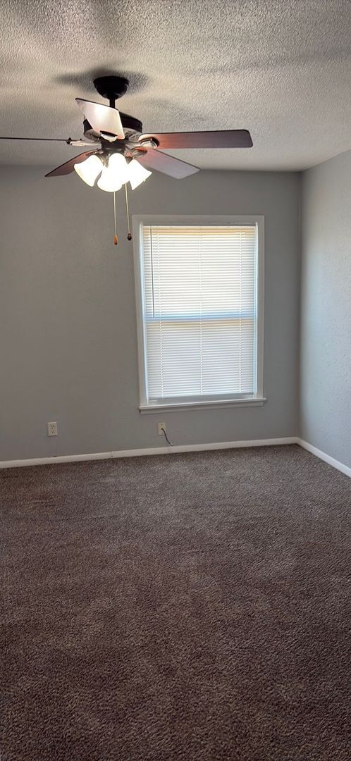 Building Photo - 2928 N Washington St