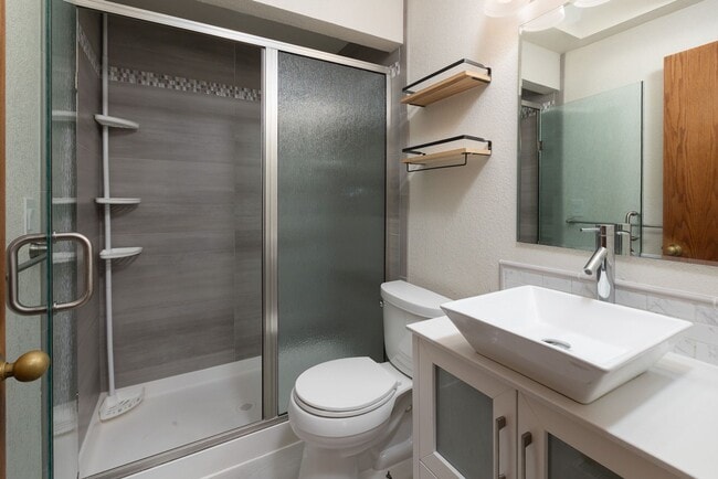 Building Photo - Charming 3-Bedroom Duplex Minutes from JBL...