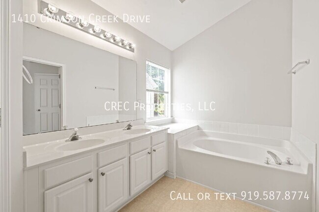 Building Photo - 1410 Crimson Creek Dr