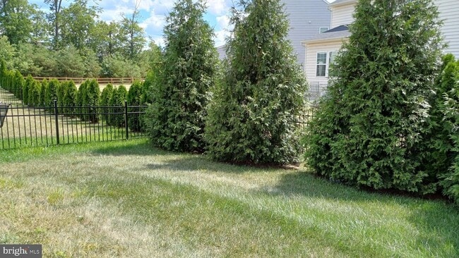 Building Photo - 25501 Emerson Oaks Dr