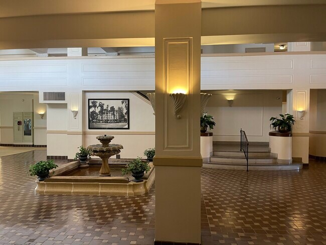 Building Photo - 235 6th St NW