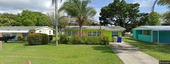 Primary Photo - 1640 6th Ave