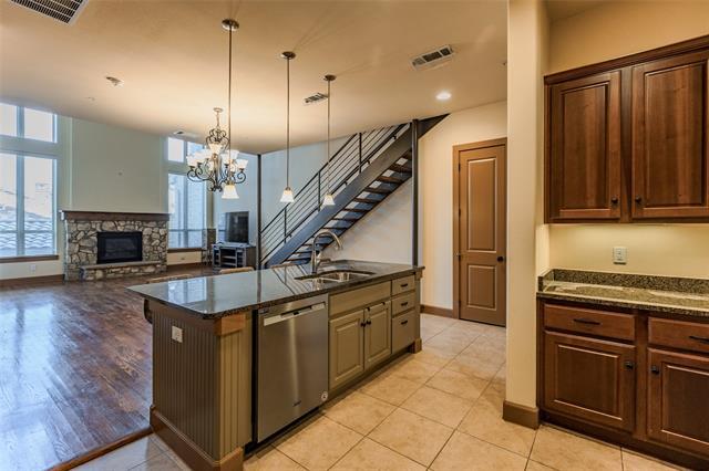 Building Photo - 555 Via Amalfi