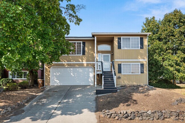 Primary Photo - 3417 E 36th Ave