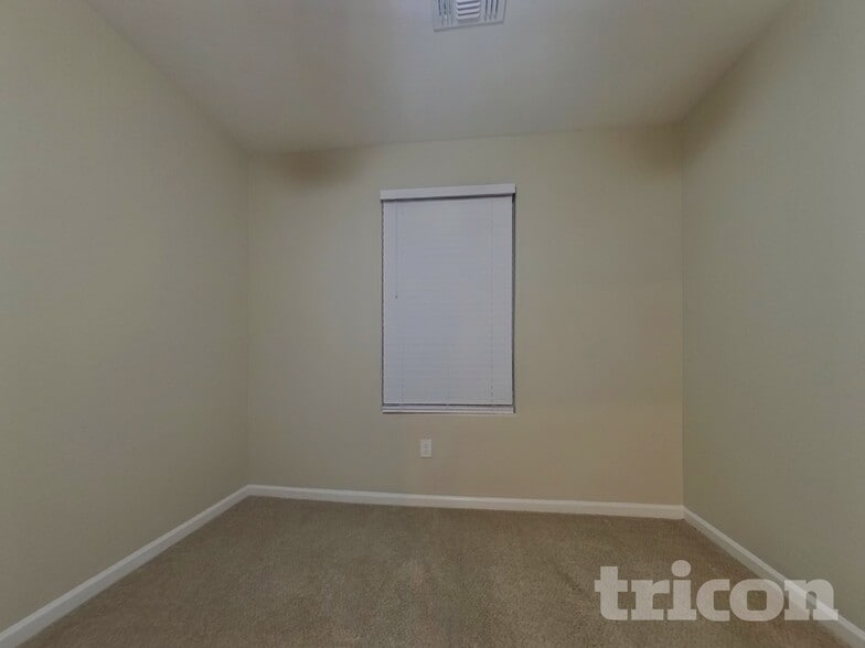 Building Photo - 12578 W Steed Ridge