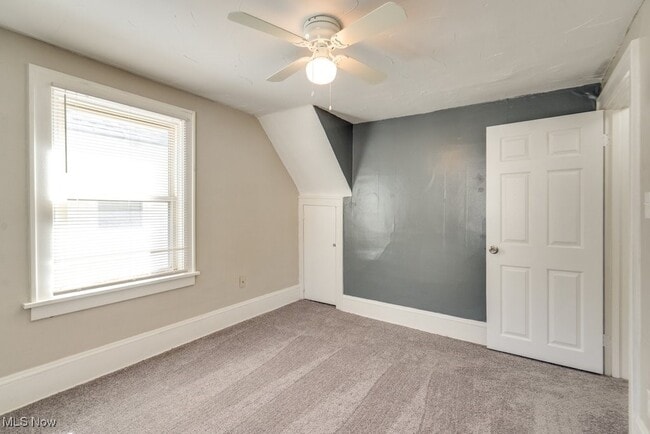 Building Photo - 920 Bloomfield Ave