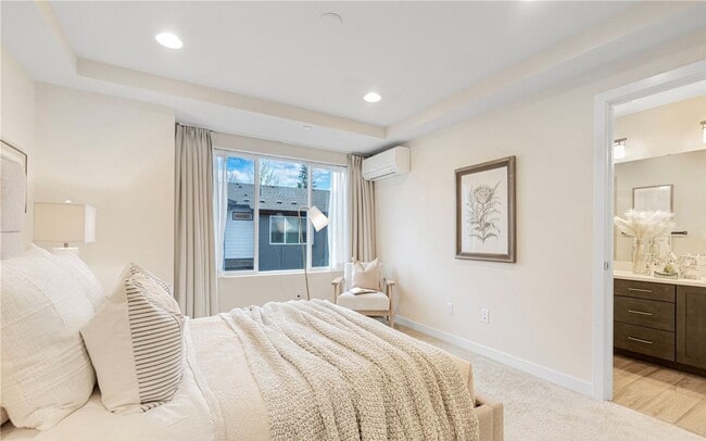 Building Photo - Modern Fully Air-Conditioned Luxury Home in Canyon Park