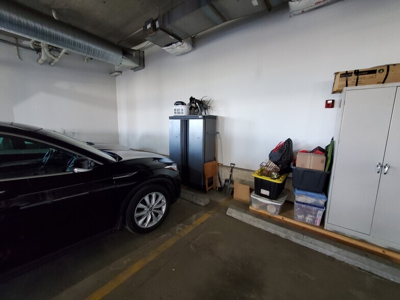 Building Photo - 411 N 22nd St