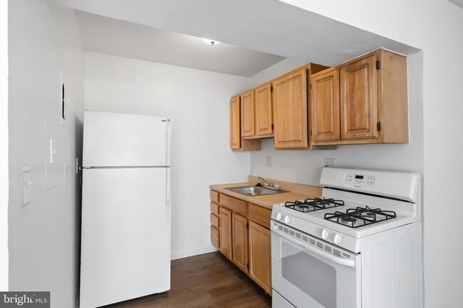 Building Photo - 5124 Astor Pl SE