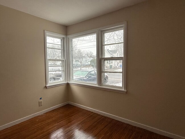 Building Photo - CALL TODAY TO RENT YOUR HOME SWEET HOME !!!