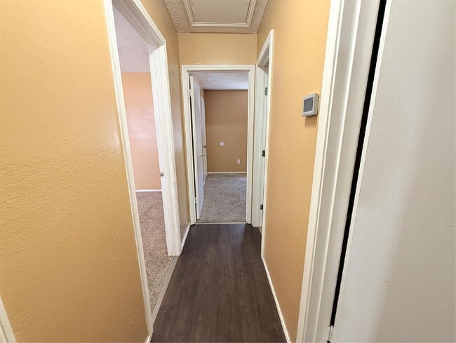 Building Photo - 2641 Santa Barbara Dr