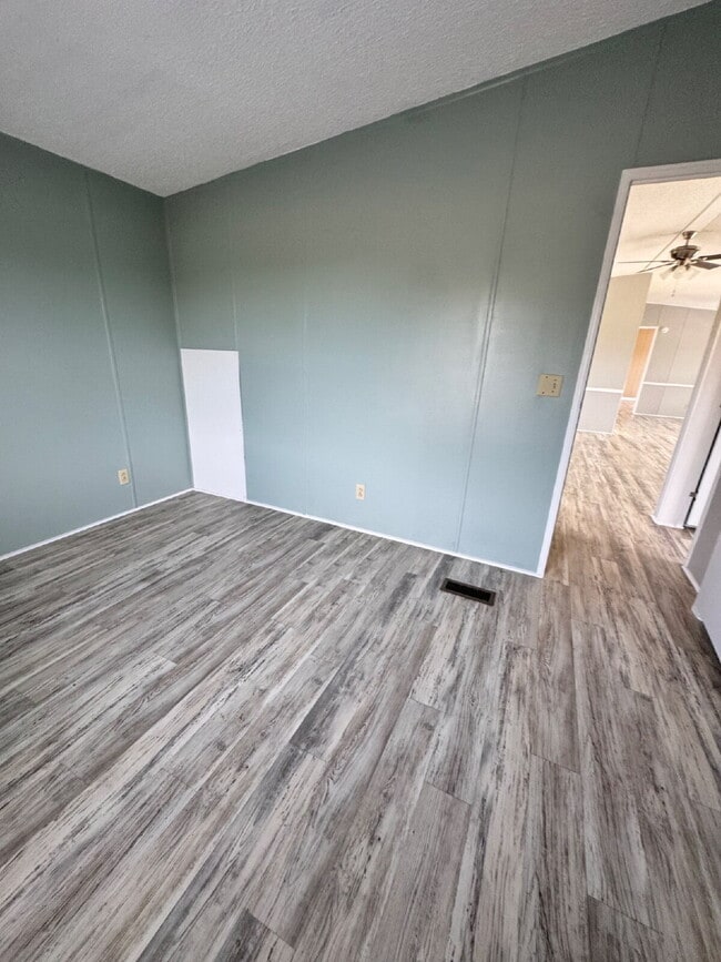 Building Photo - SPACIOUS & IMMACULATE! 3 BR | 2 BA DOUBLEWIDE ON .77 ACRE *MT OLIVE*