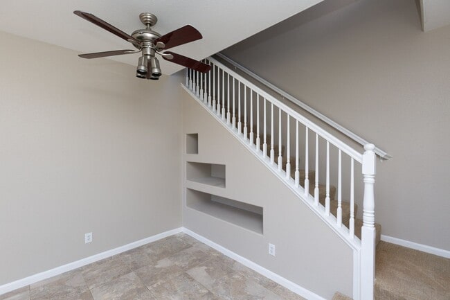 Building Photo - 3 bed, 2.5 bath DETACHED home in SCRIPPS RANCH