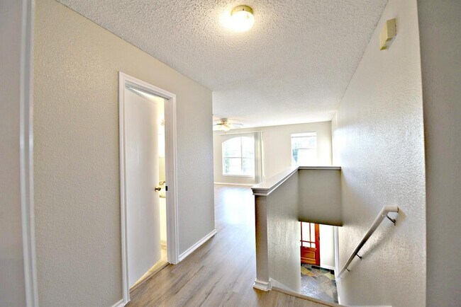 Building Photo - 511 Cripple Creek Rd