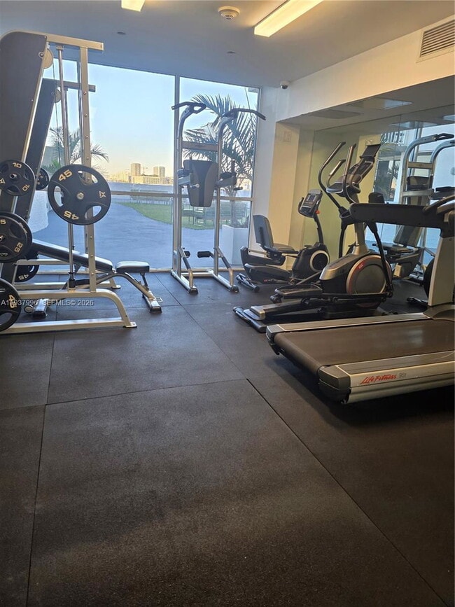 Building Photo - 1 Glen Royal Pkwy