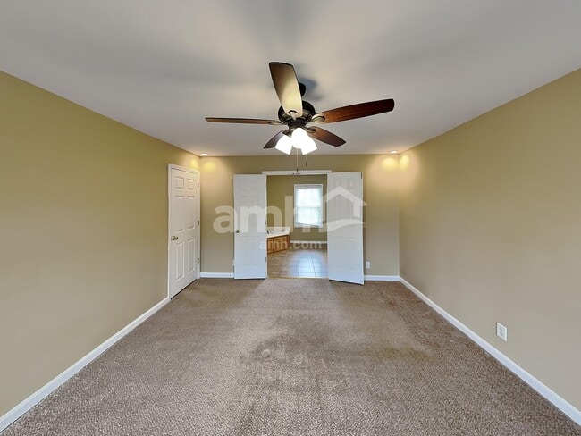 Building Photo - 1602 Solitude Ct