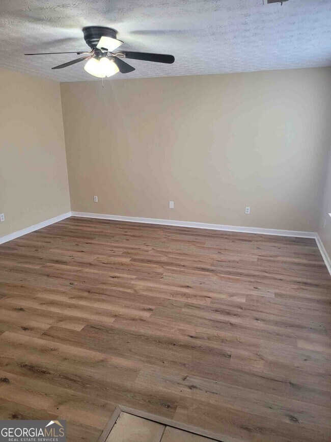 Building Photo - 5005 Chupp Way Cir