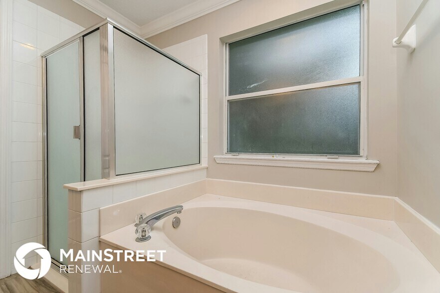 Building Photo - 1431 Redbird Creek Dr