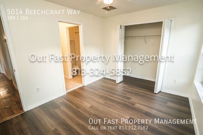 Building Photo - 5014 Beechcraft Way