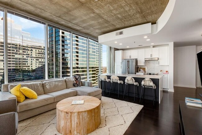 Building Photo - 855 Peachtree St NE