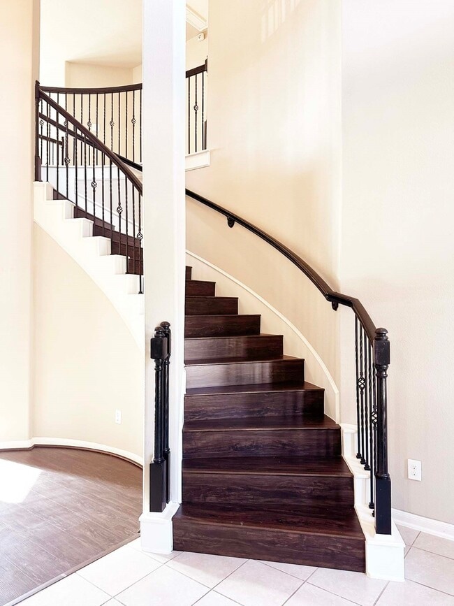 Building Photo - 25981 N Kings Mill Ln