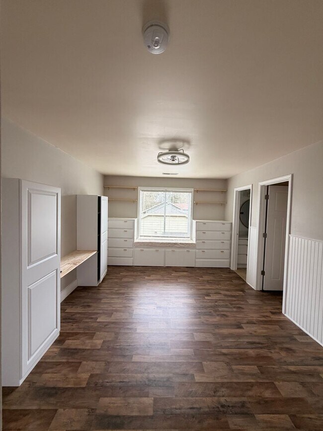 Building Photo - Available Now!