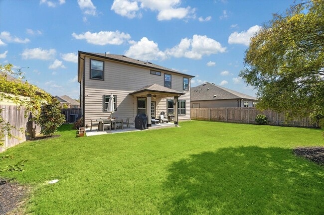 Building Photo - 7916 Crystalbrook W