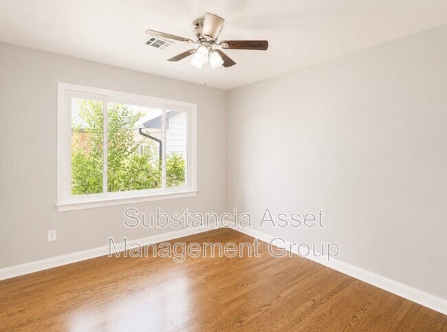 Building Photo - 4713 N Harvey Pkwy