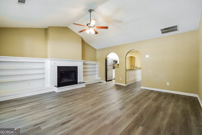 Building Photo - 6487 Gina Agha Cir