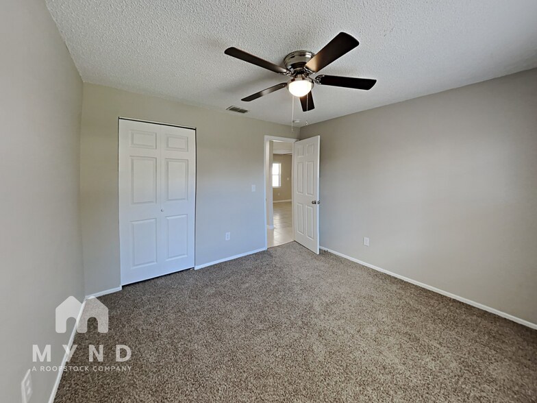 Building Photo - 1065 Bridlewood Way