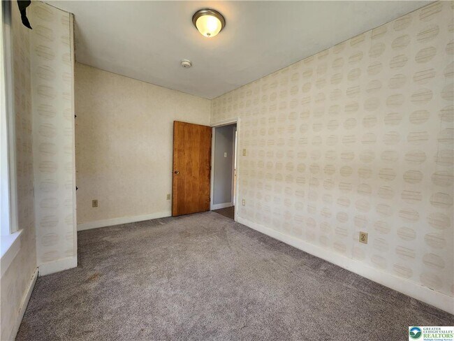 Building Photo - 4939 Indian Creek Rd