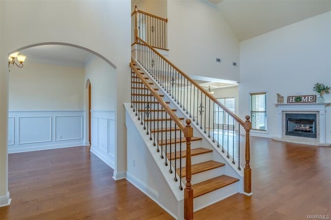 Building Photo - 1007 Old Breckenridge Ln